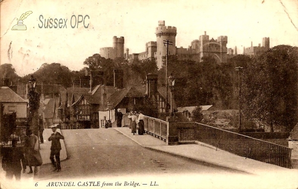 Image of Arundel - The Castle from the Bridge