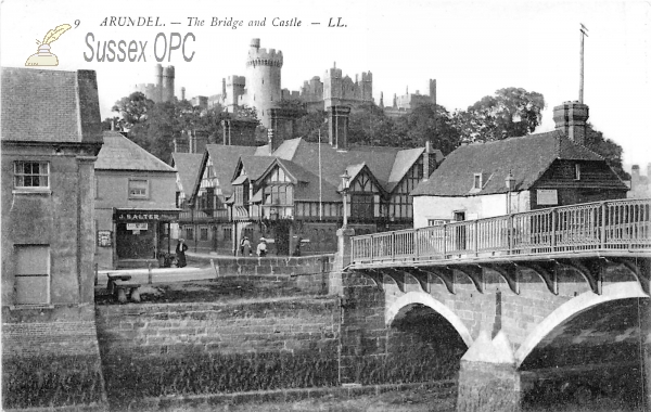 Image of Arundel - Bridge (Castle)
