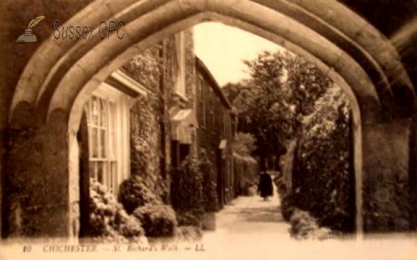 Image of Chichester - St Richard's Walk