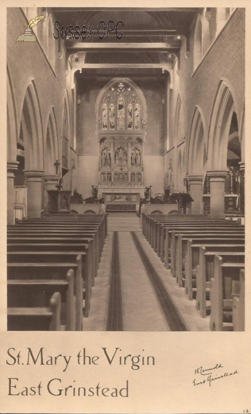 East Grinstead - St Swithun's Church (Interior)