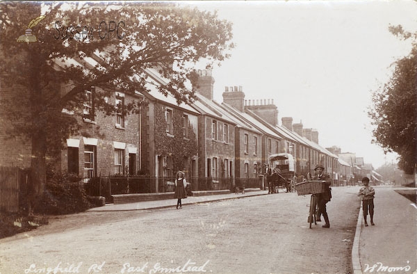 Image of East Grinstead - Lingfield Road