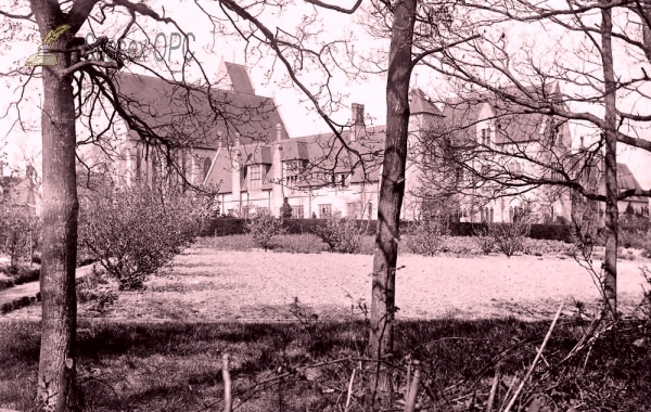 Image of East Grinstead - St Margaret's Convent