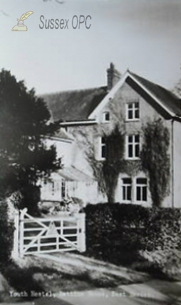 Image of East Marden - Battine House Youth Hostel
