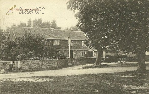 Image of Kirdford - Half Moon Inn