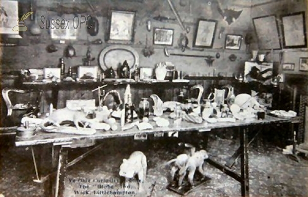 Image of Wick - Globe Inn (Old Curiosity Room)