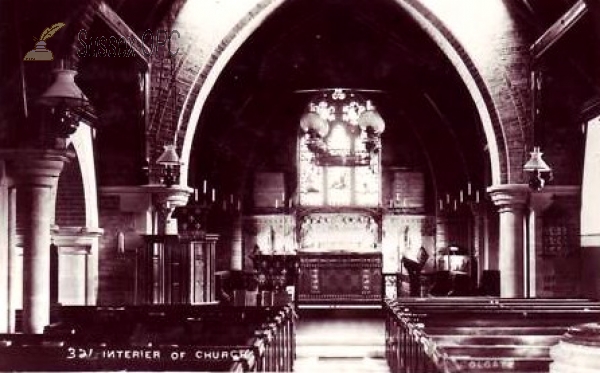 Colgate - St Saviour's Church (Interior)