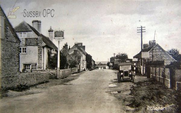 Image of Itchenor - Street Scene